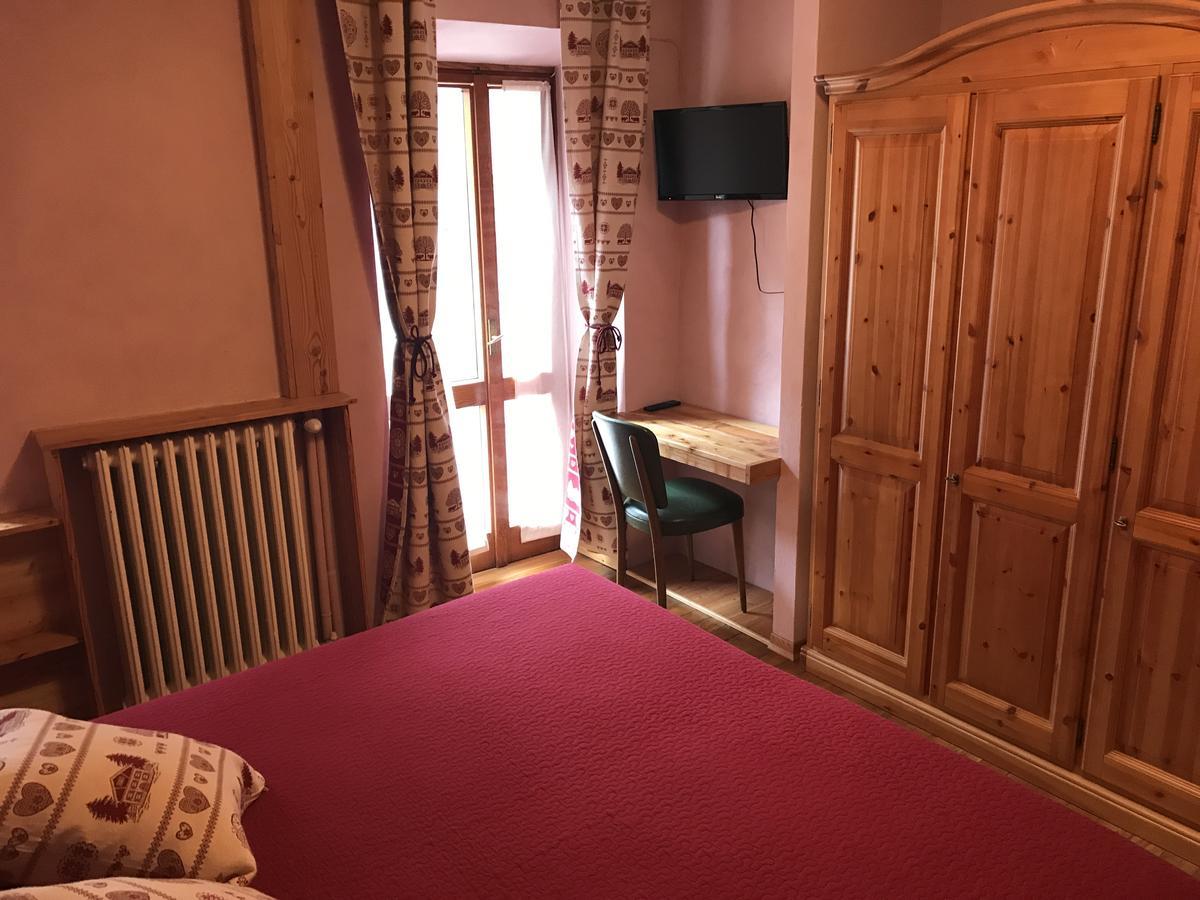 קריסולו Albergo Club Alpino מראה חיצוני תמונה
